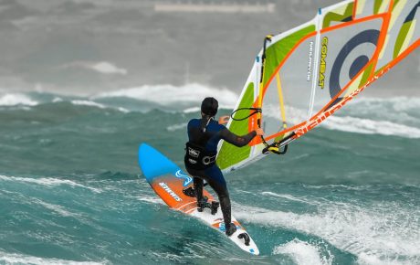 Onde praticar windsurf em Santa Catarina