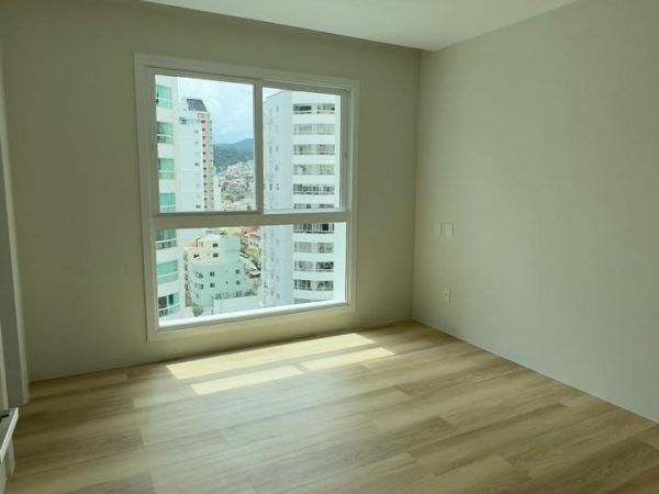 Apartamento à Venda no Skyline Tower