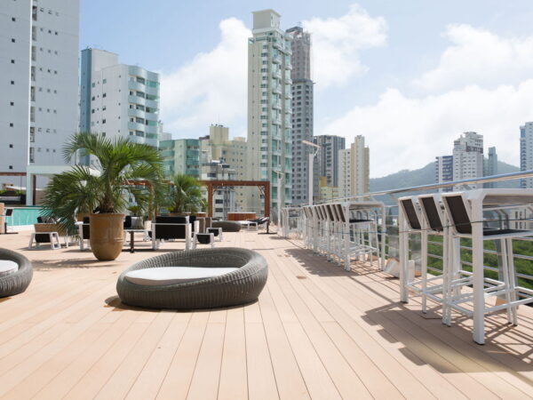 Marina Beach Towers Mobiliado Valor