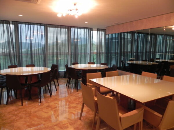 Apartamento no Marina Beach Towers