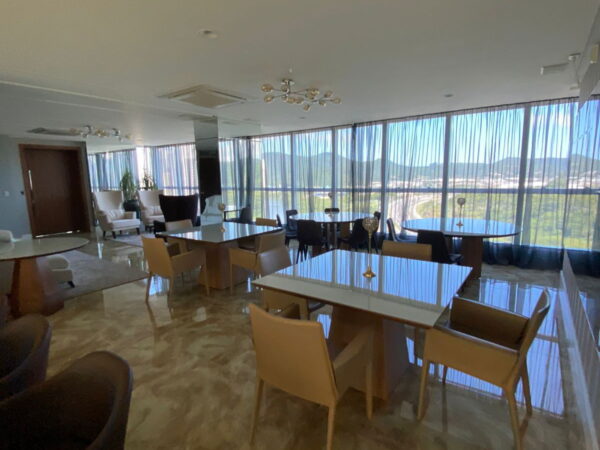 Apartamento no Marina Beach Towers