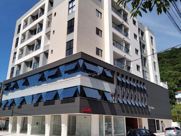 Apartamento no Residencial Plaza Viena à venda