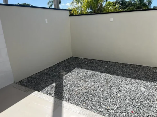 Casa disponível à venda no Residencial Versailles