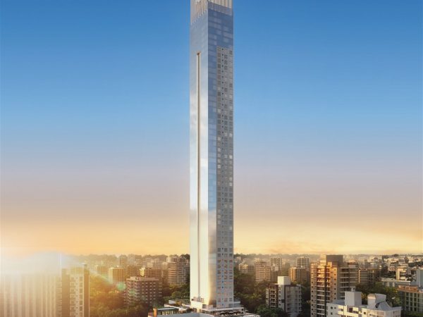 Iconic Tower Andar Alto